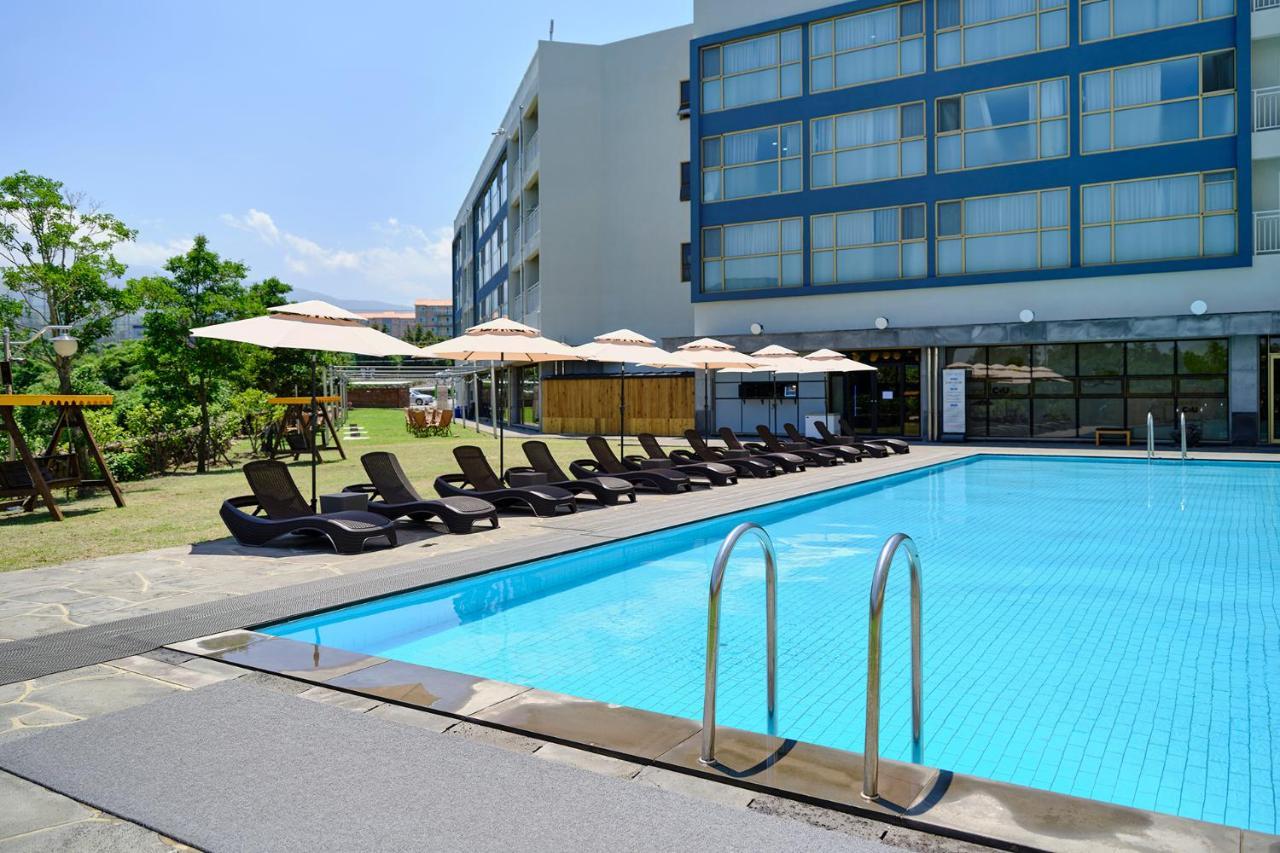 Shin Shin Hotel Jeju City Exterior photo