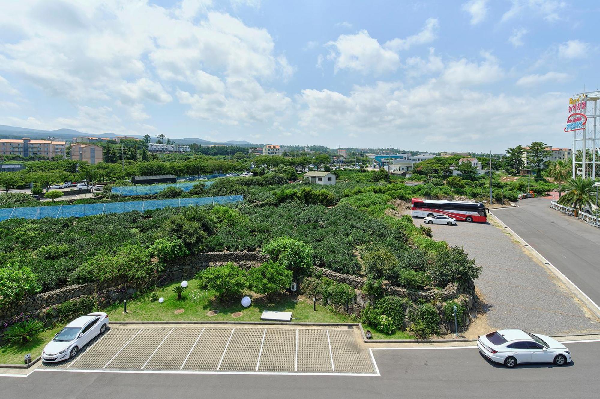 Shin Shin Hotel Jeju City Exterior photo