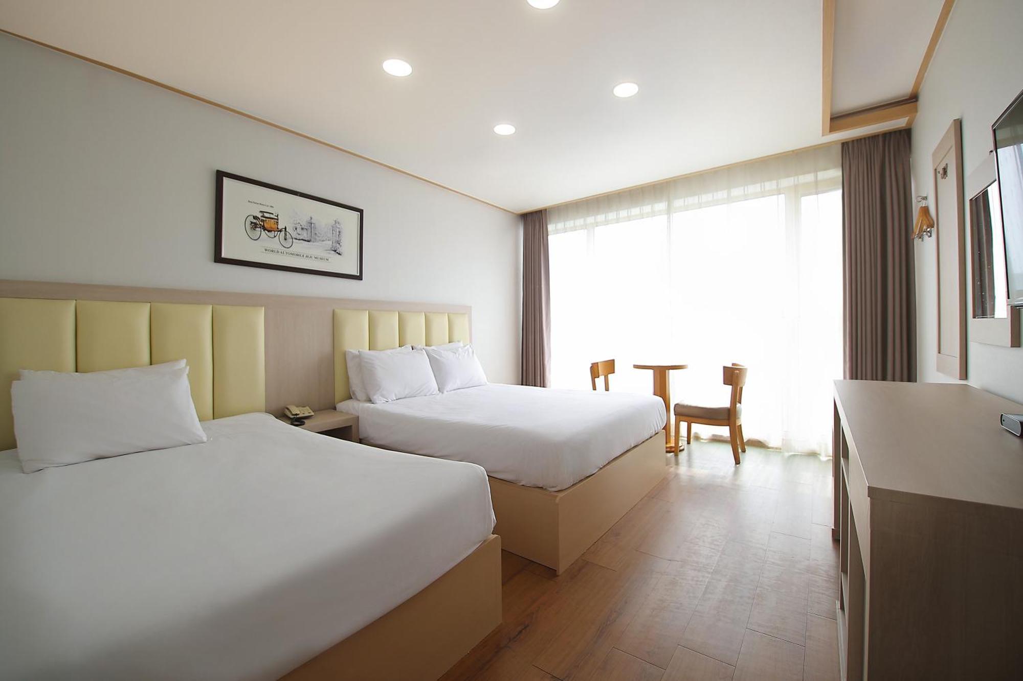 Shin Shin Hotel Jeju City Exterior photo