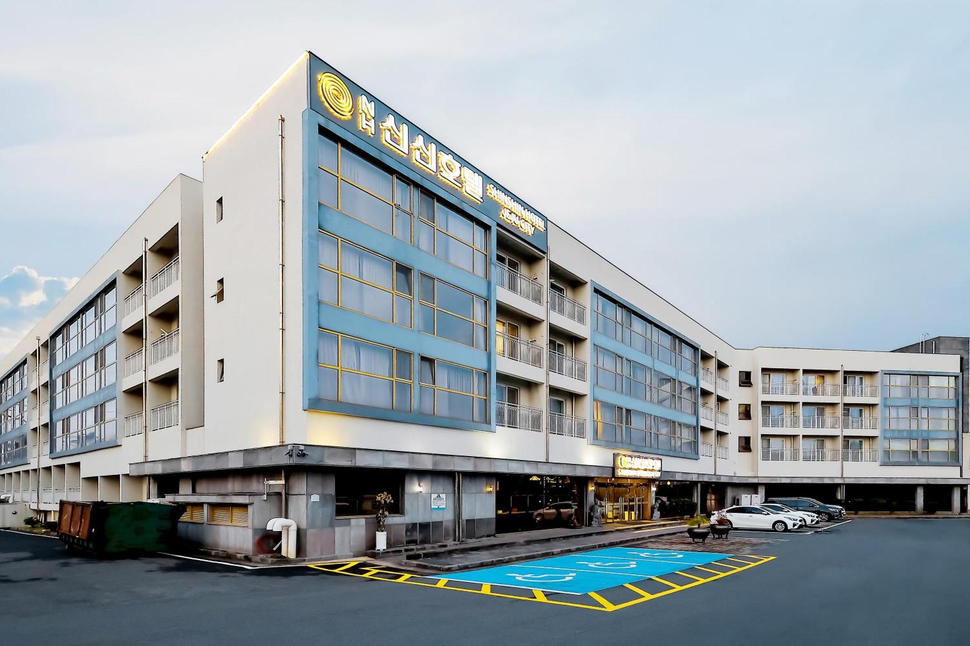 Shin Shin Hotel Jeju City Exterior photo
